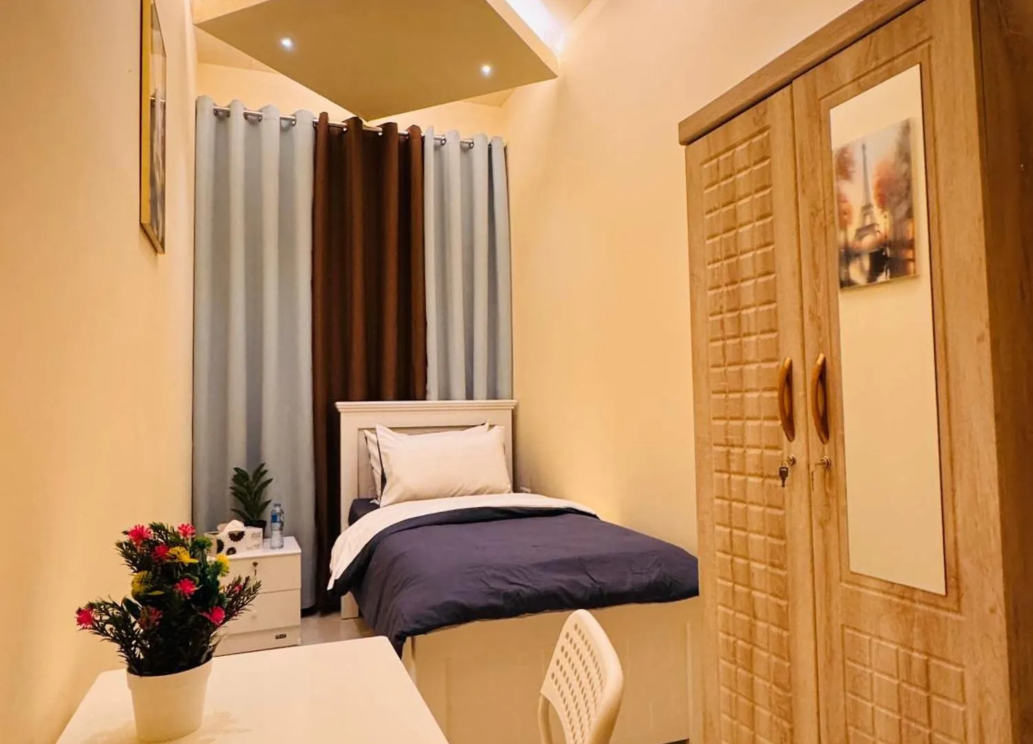 Apartamento Majestic Town Abu Dabi 0*,  Emiratos Árabes Unidos