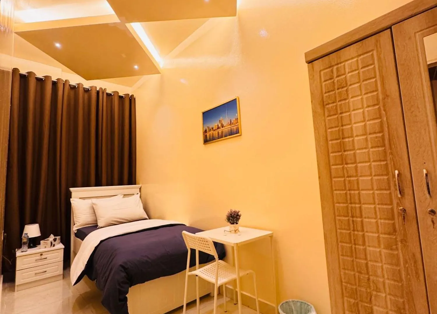 Majestic Town Lägenhet Abu Dhabi Rum i privatbostad